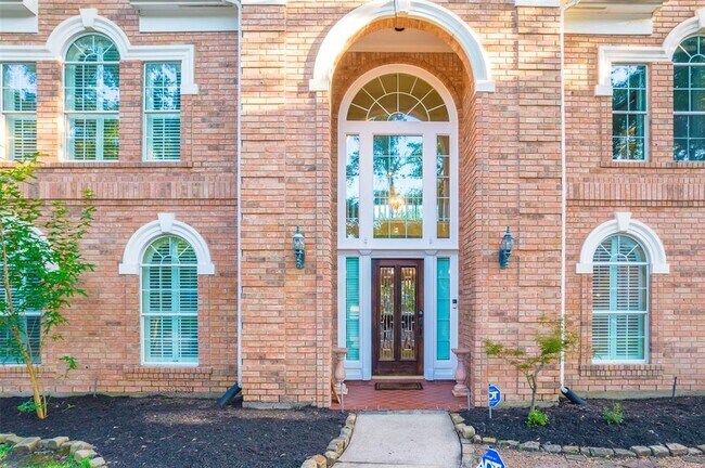 Foto del edificio - 5803 Song Ridge Ct