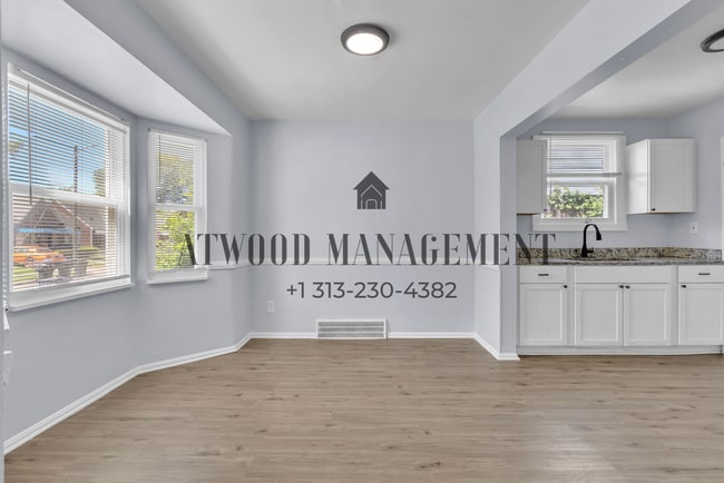 Building Photo - This beautifully updated 3-bedroom, 2-bath single-family home is ready for move-in!