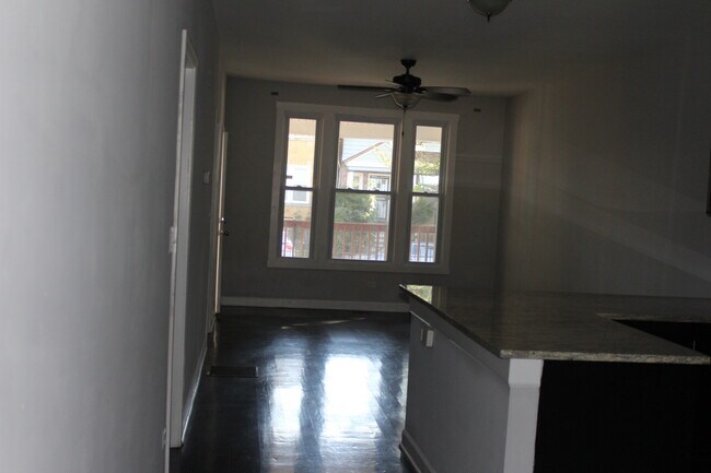 Foto del edificio - 3226 N Whipple St