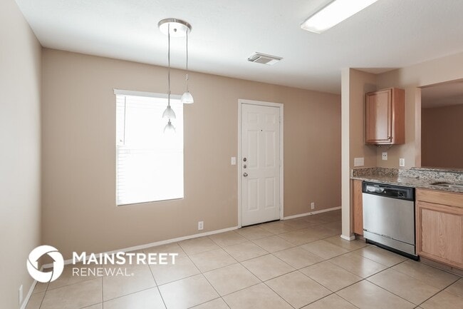 Foto del edificio - 3235 Dartmouth Field Ln