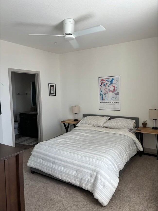Foto del edificio - Two Bedroom Two Bath Apartment at Foundry Point in Downtown Charleston