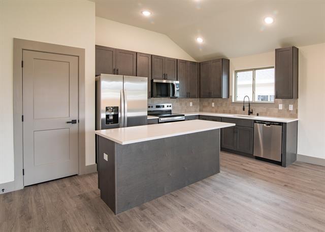 Foto del edificio - 13557 Bonanza Cir