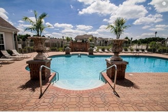 Pool - Ashton Brooke Apartments