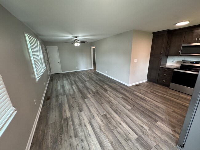 Photo - 3140 Richmond Hill Dr House