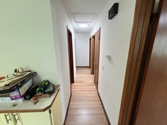 Building Photo - 5014 Manor Cross