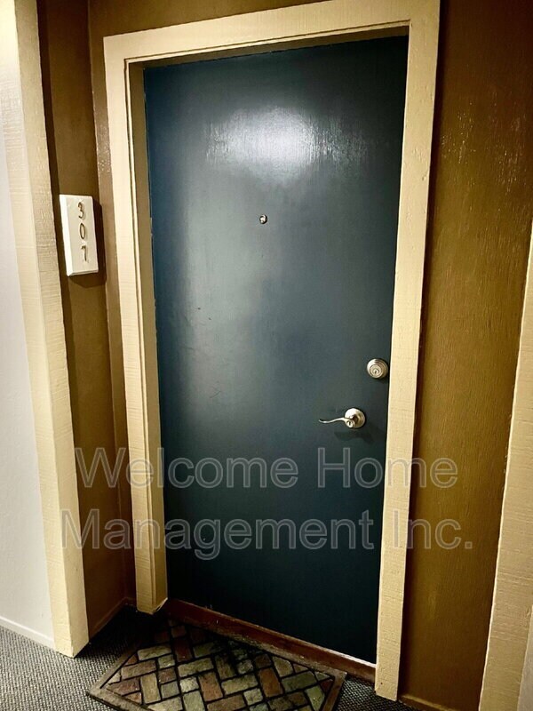 Foto del edificio - 1240 Walker Ave