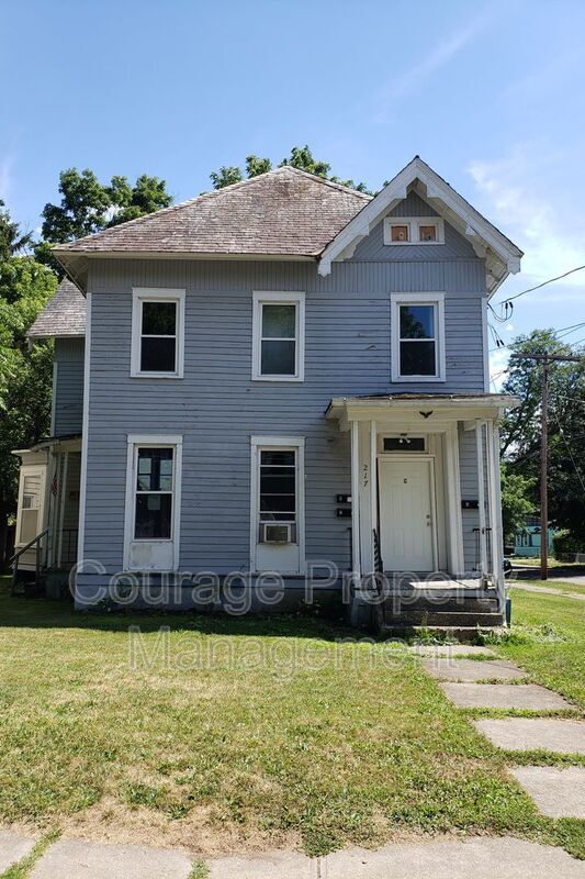 Primary Photo - 217 W Hudson St