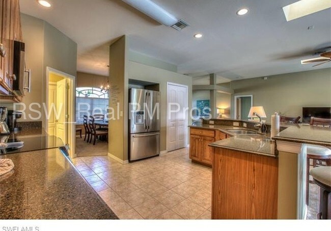 Building Photo - 4107 Oasis Boulevard, Cape Coral, FL, 33914