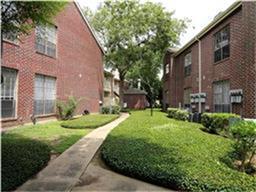 Foto del edificio - 8055 Cambridge St