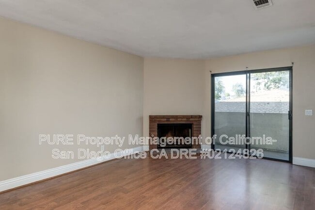 Building Photo - 4523 College Way