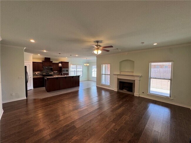 Foto del edificio - 4849 W Oldham Dr