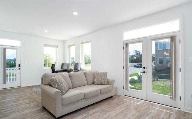 Foto del edificio - 1618 Blacksmith Wy