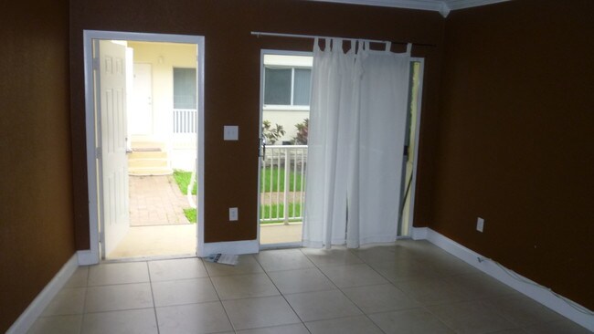 Foto del edificio - 1152 99th St