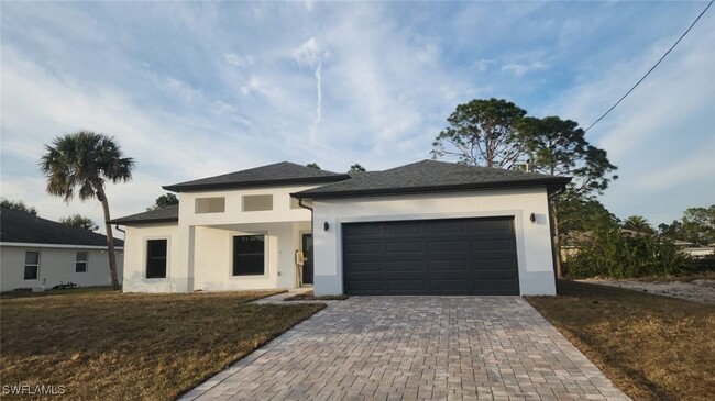 Foto del edificio - 2810-2844 44th St SW