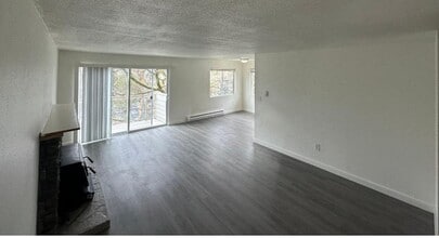 Building Photo - 5649 16th Ave SW