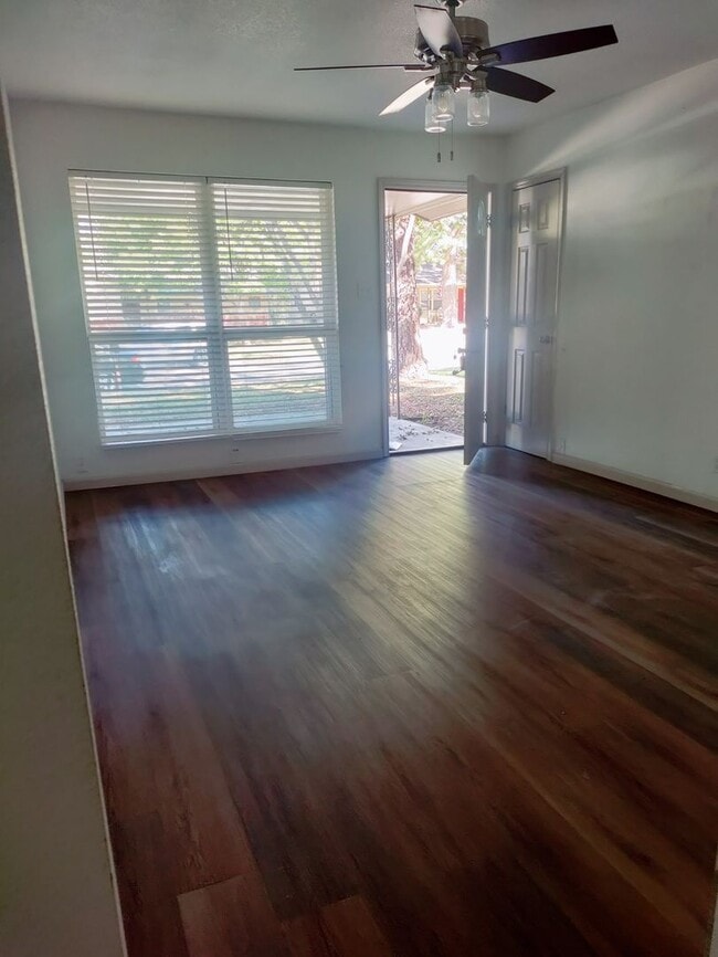 Photo - DRFTWOOD House