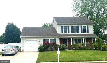 Building Photo - 110 E Partridge Ln