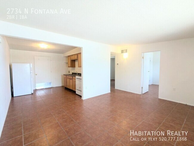 Building Photo - 2734 N Fontana Ave
