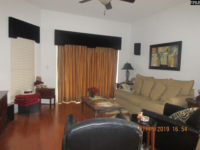 Foto del edificio - 1100 Bluff Rd