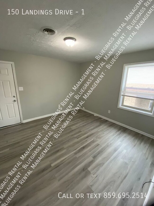 Building Photo - Beautiful 2-Bedroom 1-Bathroom Apartment