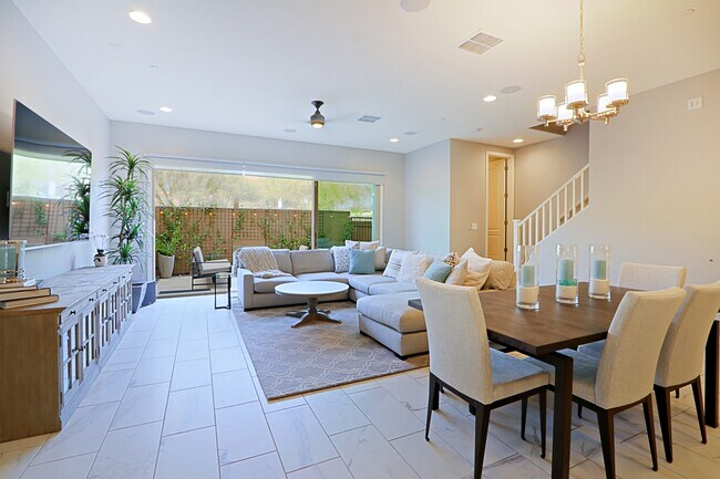 Foto del edificio - 7350 E Vista Bonita Dr