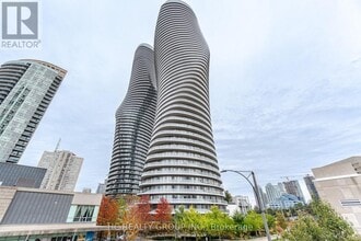 Building Photo - 50 Absolute Ave