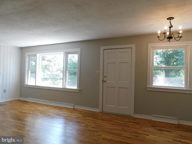 Building Photo - 2251 Senseny Rd