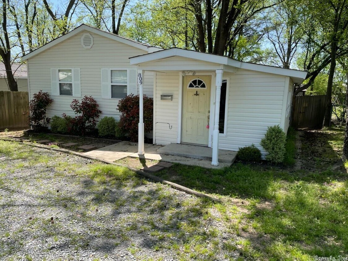 809 Banner St, Benton, AR 72015 House for Rent in Benton, AR