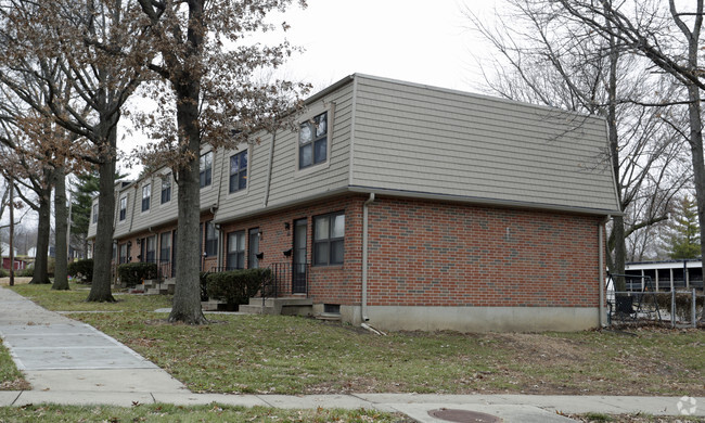 Foto del edificio - Independence Square Townhouses