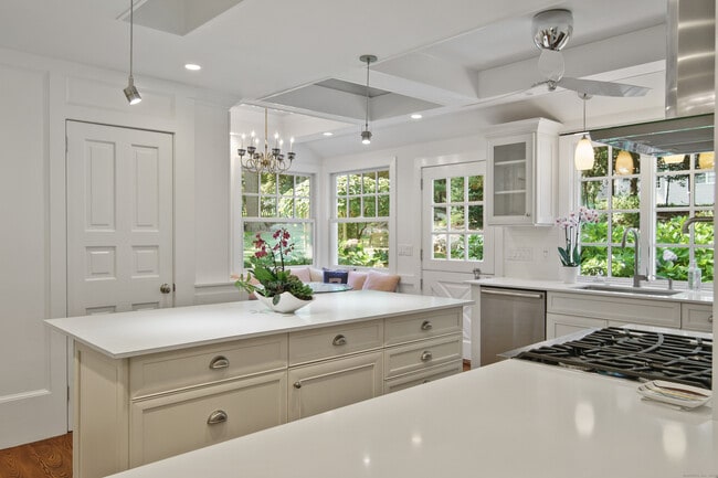 Building Photo - 58 Kent Rd