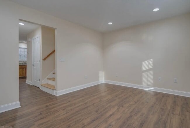 Foto del edificio - 435 Pin Oak Dr NW