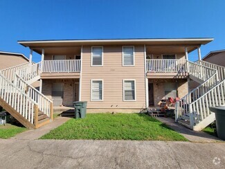 Building Photo - 2907 Prairie Flower Cir