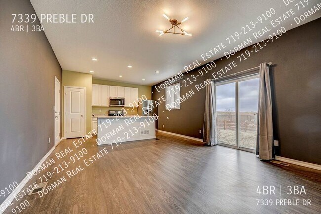Building Photo - 4 Bedroom open Concept