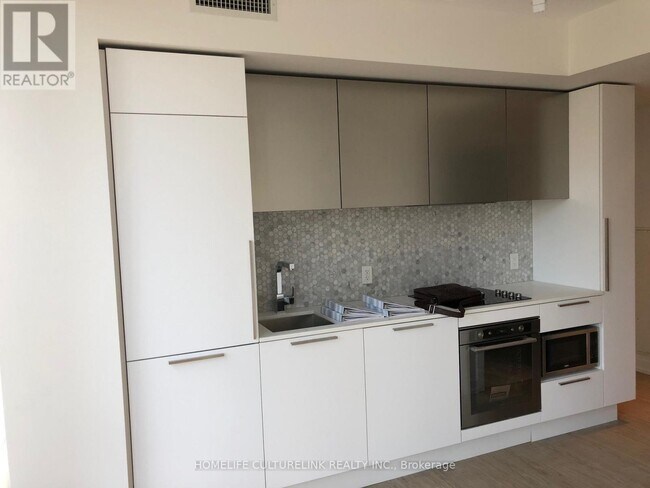 Photo du bâtiment - 85 Wood St