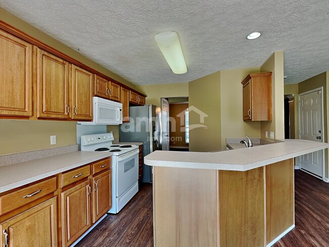 Building Photo - 1000 Brianne Ct