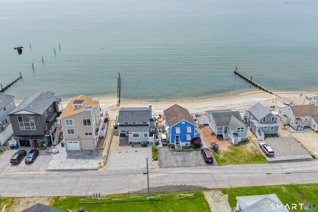 Foto del edificio - 33 Beach Rd W