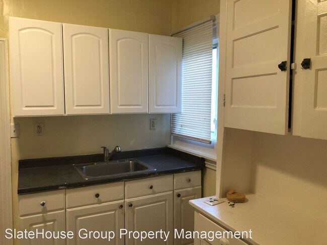 Building Photo - 265-269 Beech St