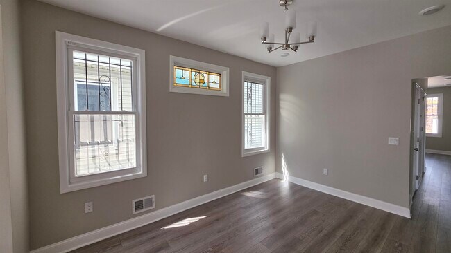 Foto del edificio - 218 Dwight St