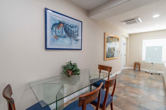 Foto del edificio - 1526 San Jose St