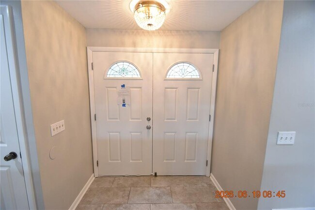 Foto del edificio - 3273 Harbor Lake Dr
