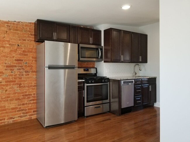 Building Photo - 1722 Wylie St