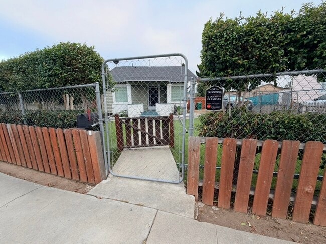 Building Photo - 4117 Jamul Ave