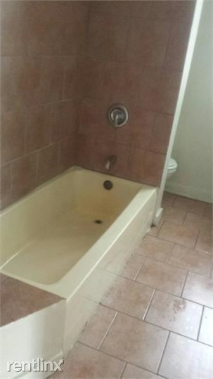 Foto del edificio - 3350 W Walnut St