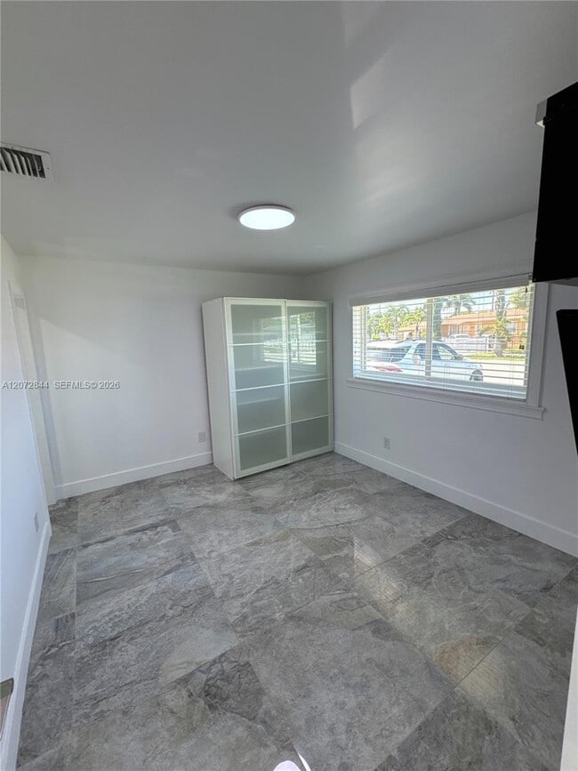 Building Photo - 5500 NW 178th Terrace