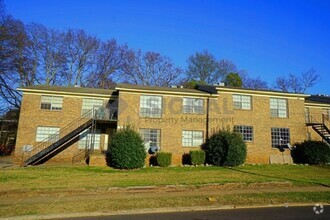 Building Photo - 1305 16th St N