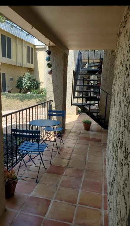 Foto del edificio - 5916 Lago Vista Way