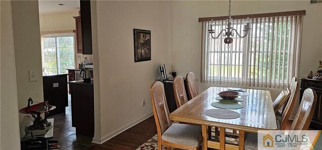 Foto del edificio - 18 Marcel Ln