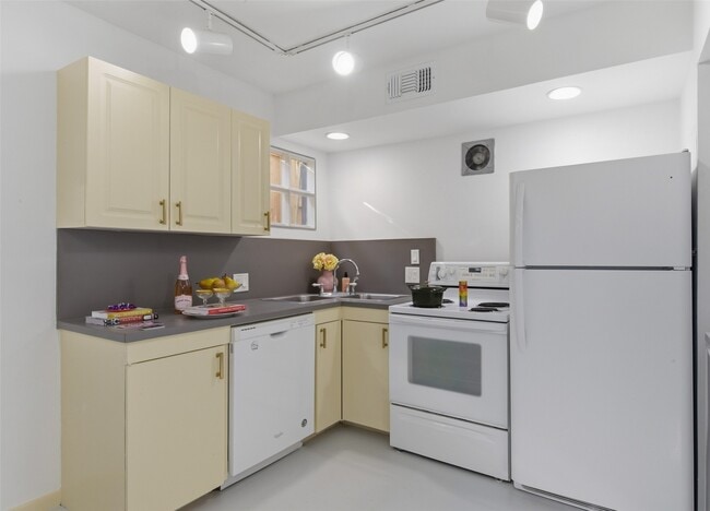 Foto del edificio - 1516 Bonnie Brae St