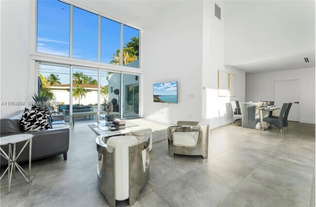 Foto del edificio - 7525 Buccaneer Ave