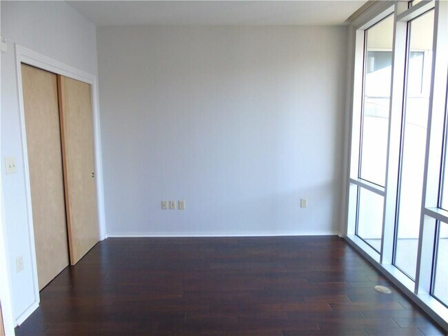 Foto del edificio - 1600 Barton Springs Rd